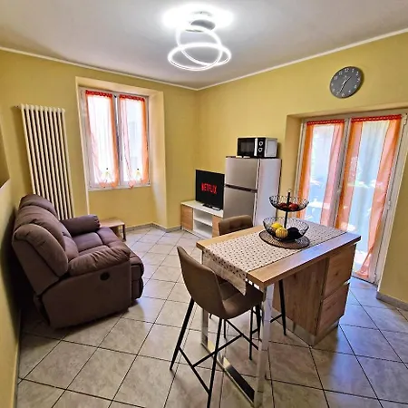 Apartment Romantic Stay, 50 M From The *