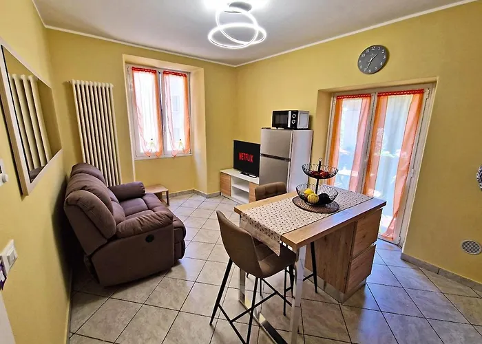 Apartment Romantic Stay, 50 M From The *